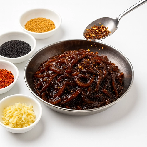 গোলমরিচ থাম্বনেইল